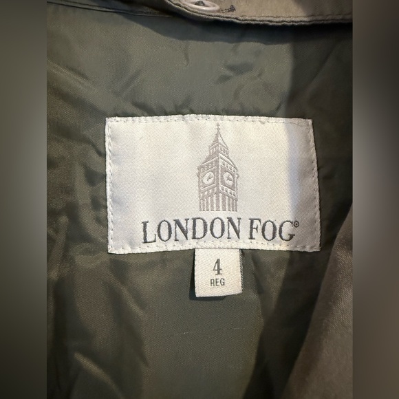 London Fog double-breasted belted trench coat in a greenish gray shade sz 4 - Picture 2 of 9